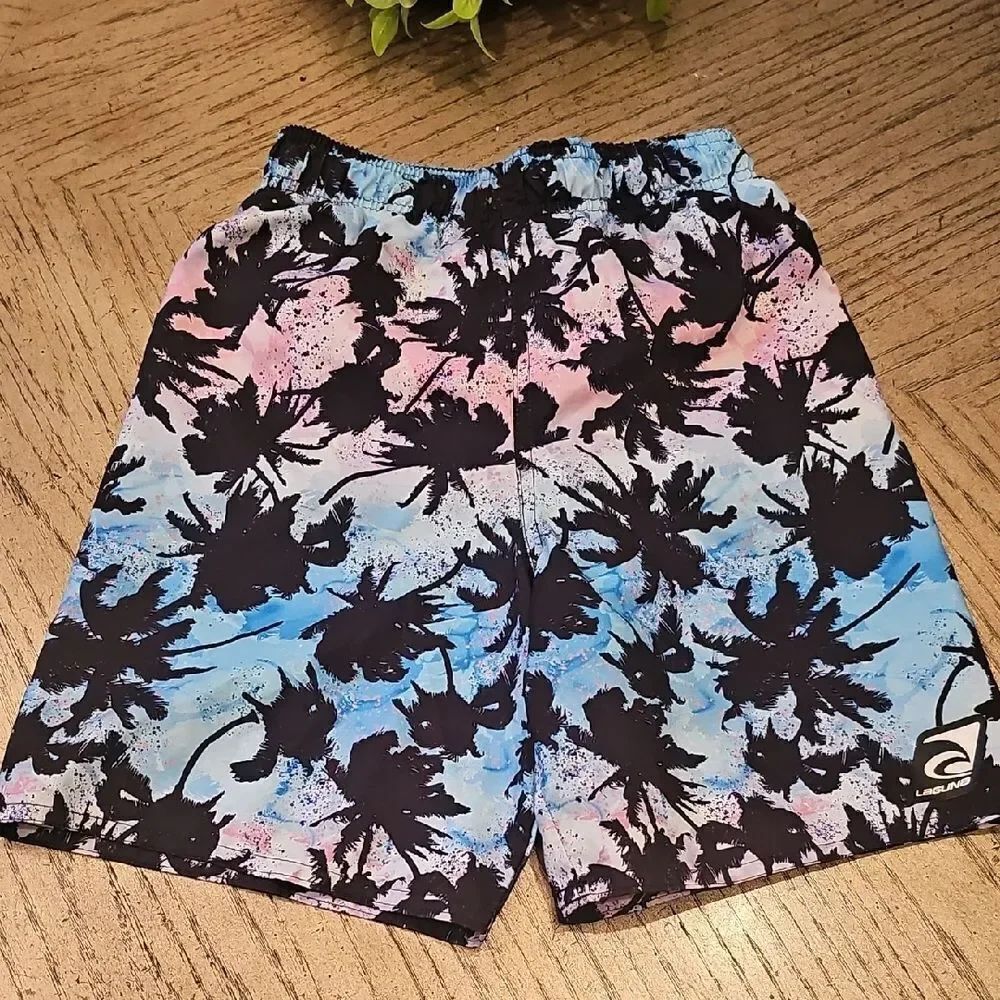 Laguna Swim Trunks Size 7